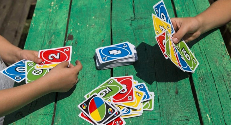 Các loại bài Uno phổ biến và cách chơi bài Uno